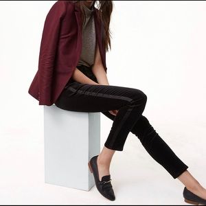 Loft size 6 black velvet pants